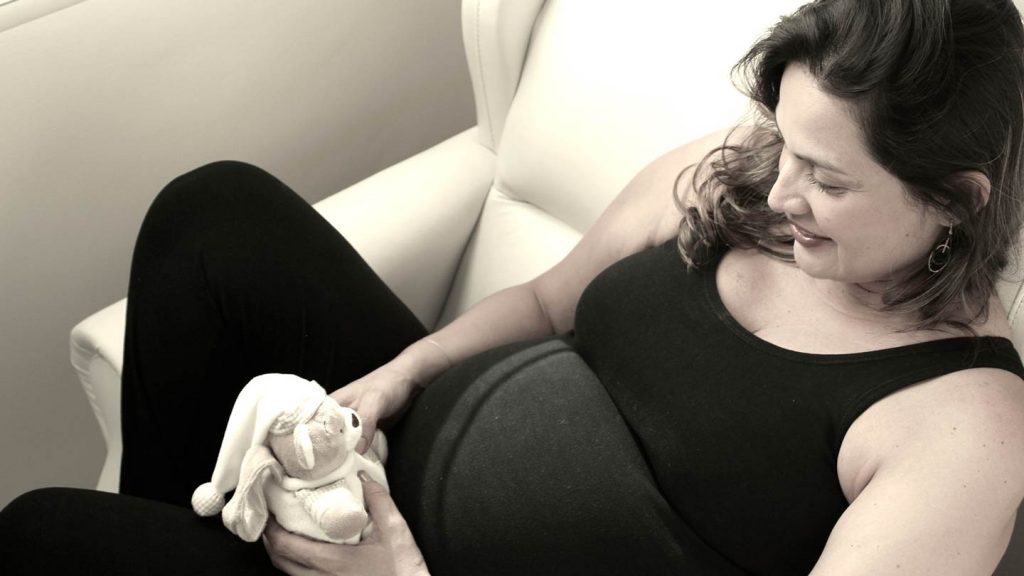 Blanqueamiento dental: ¿es posible hacerlo si estás embarazada?