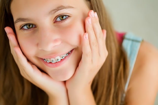 ¿Qué tipo de ortodoncia necesita una persona en edad juvenil?