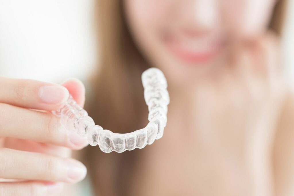 guia para conservar los resultados de la ortodoncia invisible