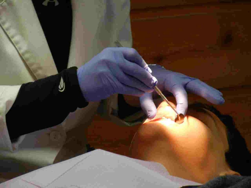 Reimplantes dentales, técnicas y reimplantación