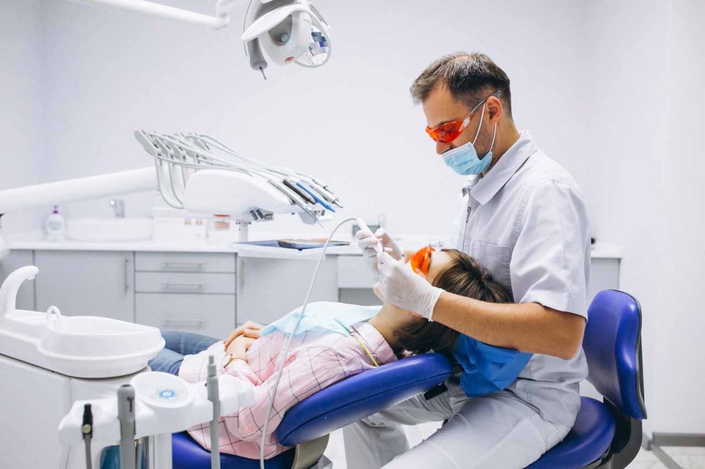 Emergencias dentales: qué hacer en caso de una emergencia dental